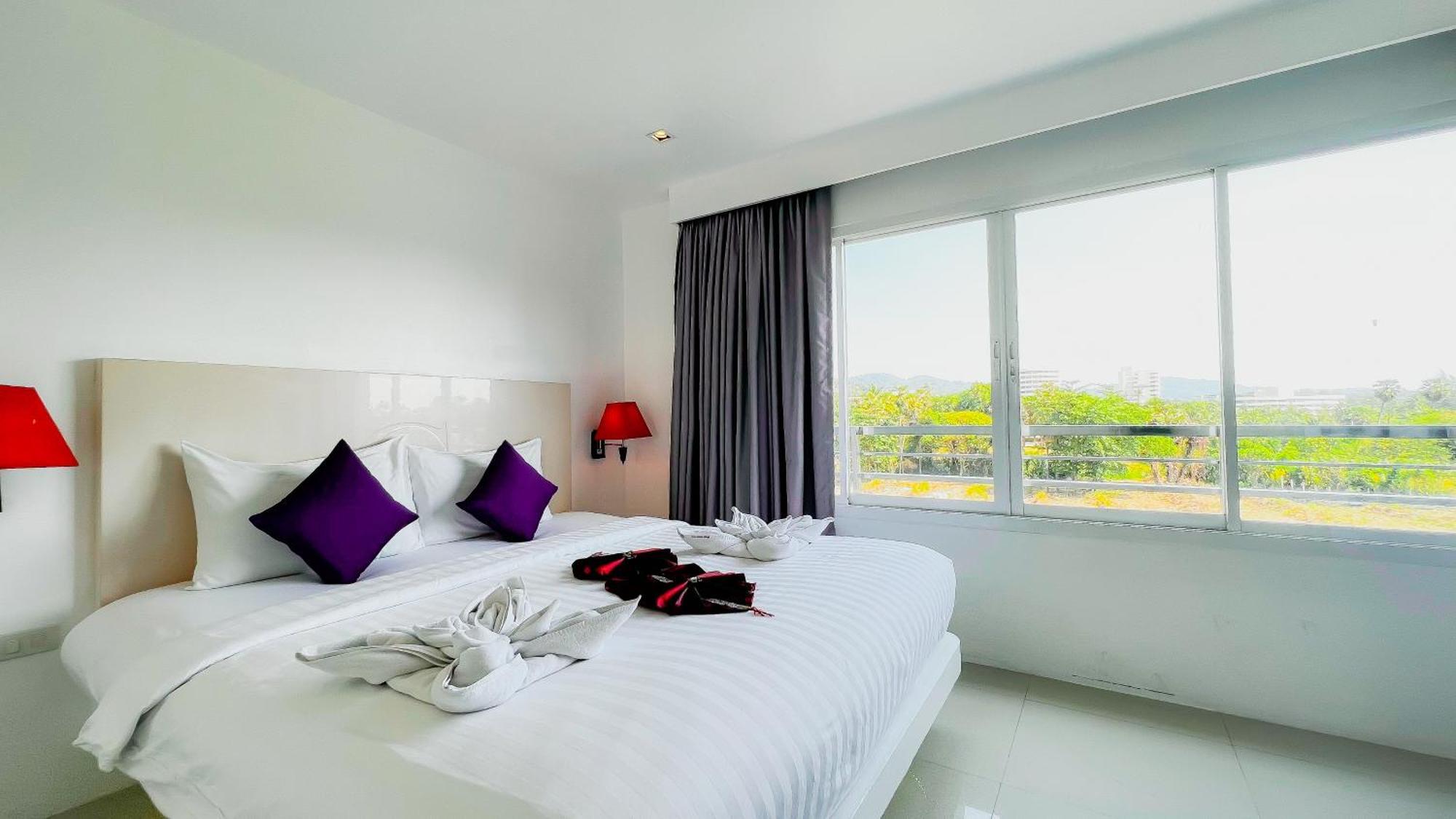 Grand Sunset Hotel Phuket Karon Ngoại thất bức ảnh